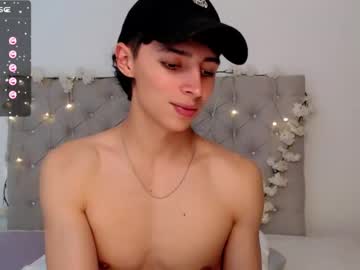 [18-11-23] adam_clay21 record public webcam video from Chaturbate