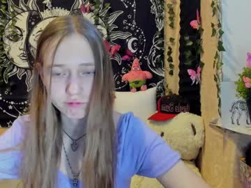 [25-03-24] becky_luu_ record public show from Chaturbate.com