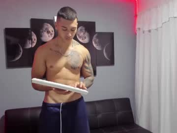 [02-01-23] stevenmartines chaturbate video with dildo