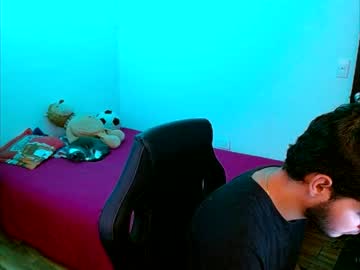 [05-07-23] christophergiraldo_2 video from Chaturbate