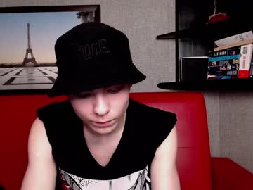 [16-05-23] jacob_millerr record show with toys from Chaturbate