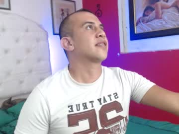 [12-02-22] andres__rivera public webcam video from Chaturbate.com