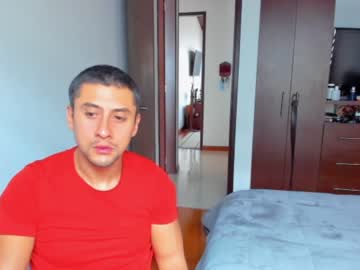 [01-03-23] johnny_seens1 private show video from Chaturbate.com
