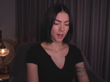 [10-12-23] hollylinder_ public webcam video from Chaturbate.com