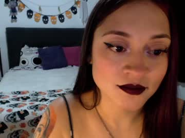 [28-10-23] mia_adams_red video from Chaturbate.com