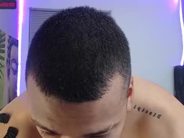 [25-04-23] tom_muscle_ public webcam from Chaturbate