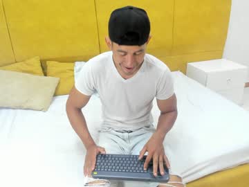 [06-03-22] johnwick_xx record video with dildo from Chaturbate