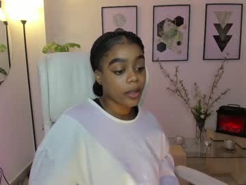 [22-08-23] thamara_foxxx show with cum from Chaturbate