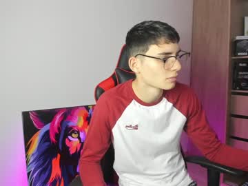 [21-11-23] god_drake record private show from Chaturbate