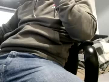 [09-02-22] bigthickboi96 record public webcam from Chaturbate