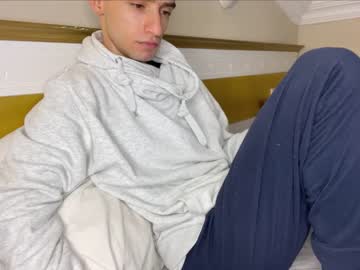 [30-01-23] brian_beast show with cum from Chaturbate.com