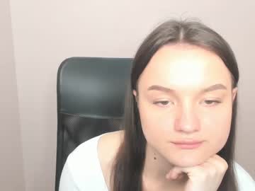 [18-05-23] alyy_alycee_ chaturbate public show