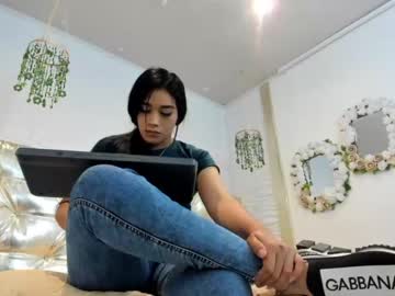 [12-08-22] chaarlotte_17_ private webcam from Chaturbate.com