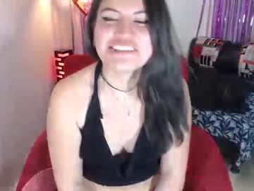 [05-09-22] peach_gomez public webcam from Chaturbate.com