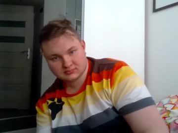 [20-03-23] bartthebear69 public show video from Chaturbate