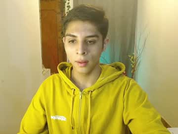 [28-09-23] alejito_collins1 public show from Chaturbate