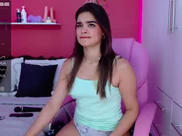 [22-12-22] maily_guerrero21 public webcam video from Chaturbate.com