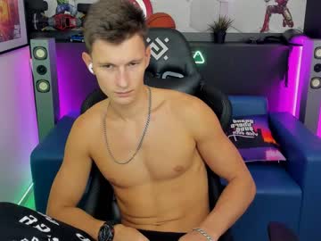 [26-10-23] kevin_ringer record public webcam video from Chaturbate