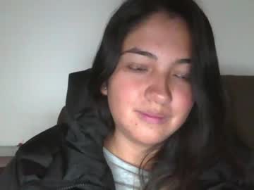 [20-04-24] littleprety6969 private show