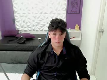 [06-03-24] wilfredoo_ public webcam video from Chaturbate.com