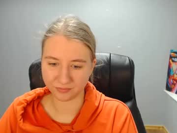 [03-01-22] thebeauty_ chaturbate toying