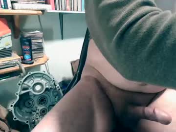 [24-01-23] biggguydude video with dildo