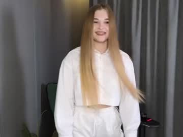 [22-04-24] bubblegum_babe record show with cum from Chaturbate