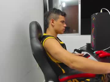 [30-10-24] monkey_d_luffy18 show with cum from Chaturbate