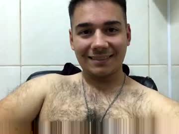 [21-10-22] fenomen220 record public show from Chaturbate