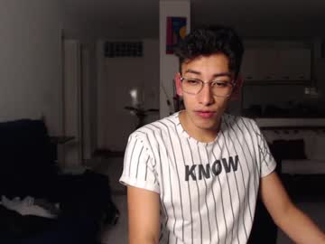 [20-11-22] tender_boyy record video with dildo from Chaturbate