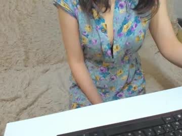 [10-01-22] min_chinese public webcam from Chaturbate.com