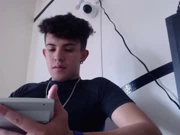 [12-07-22] misterverga_1 record public show from Chaturbate