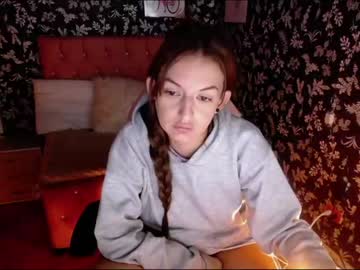[13-12-22] connie_smith_1 chaturbate show with toys