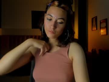 [28-03-23] its_berkana show with toys from Chaturbate