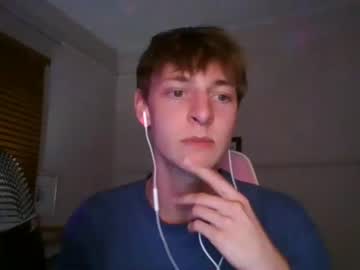 [14-08-22] stoopidtwink public show from Chaturbate