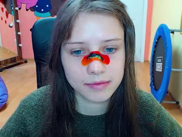 [06-03-22] gravityfolz_ cam show from Chaturbate