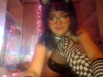 [11-01-22] maybemagic record public show video from Chaturbate