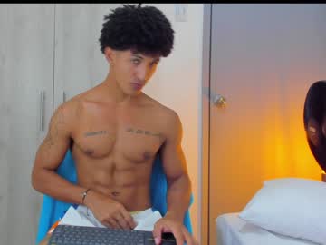 [11-01-24] tiago_silvax public show from Chaturbate