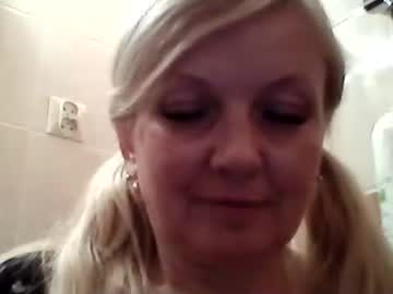 [12-04-22] _bella_anabel17 record public show from Chaturbate
