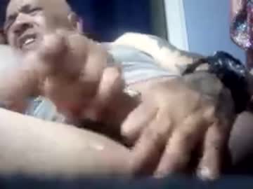 [17-05-24] mikeyballsxo5150 record show with toys from Chaturbate.com