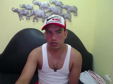 [27-07-22] carl_sanders webcam show from Chaturbate.com