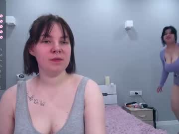 [05-04-24] mikki_and_kira public webcam video from Chaturbate