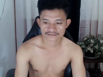 [18-07-23] pinoy_hugecockx record public webcam video from Chaturbate.com
