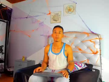 [27-10-22] renso_87 record show with toys from Chaturbate