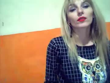 [15-02-22] lillymiss record video with toys