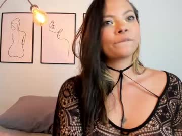 [30-08-22] mia_hernandezz blowjob video from Chaturbate