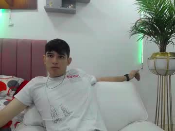 [02-09-23] twin_hot01 record premium show from Chaturbate