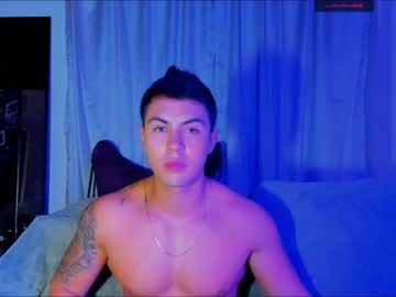 [10-06-22] johncross_ record private from Chaturbate