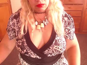 [13-04-24] saralovens record public show video from Chaturbate