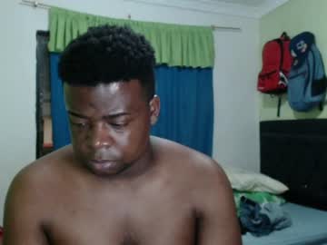 [17-08-23] black_clouds record public webcam from Chaturbate